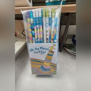 Dr. Seuss 'Oh, the Places You'll Go!' Colorful Pencil Set